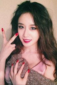 Park Ji-yeon profile photo