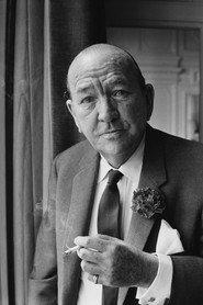 Noël Coward profile photo