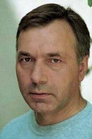 Leon Charewicz profile photo