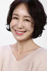 Jung Yoon-seo profile photo
