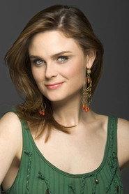 Emily Deschanel profile photo