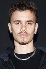 Romeo Beckham profile photo