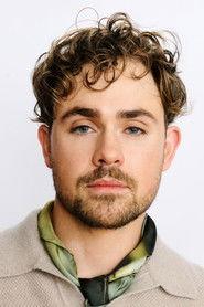 Dacre Montgomery profile photo