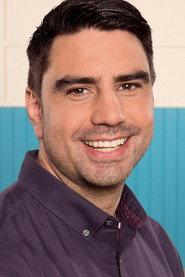 Chris Bavin profile photo