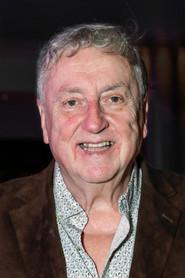 Desmond Barrit profile photo