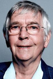 Tom Courtenay profile photo