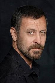 Nejat İşler profile photo