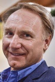 Dan Brown profile photo