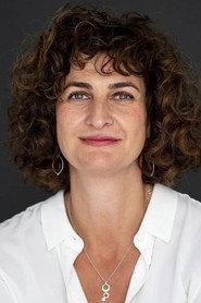 Pelin Esmer profile photo