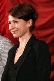 Andrea Wenzl profile photo
