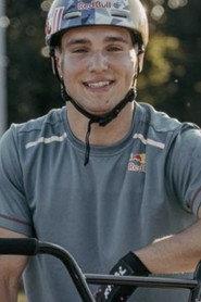 Yurii Illiuschenko profile photo