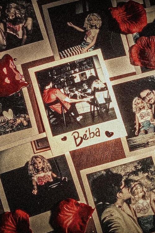 Béba backdrop