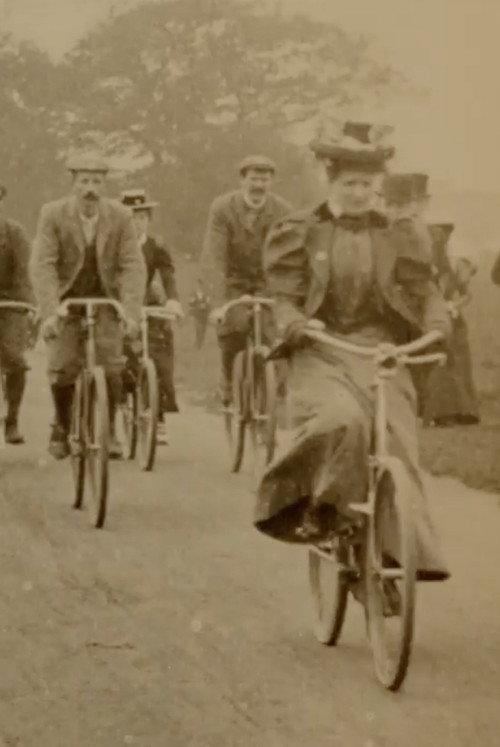 Bicycling Group backdrop
