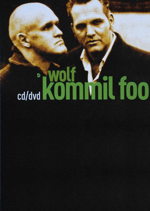 Kommil Foo: Wolf backdrop