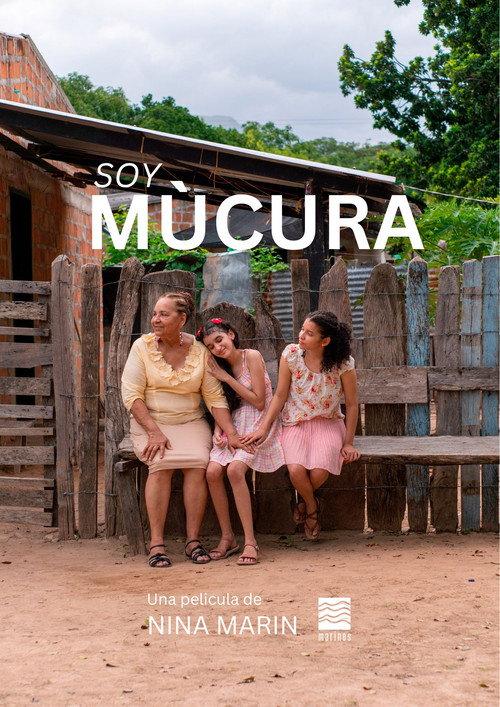 Soy Múcura backdrop
