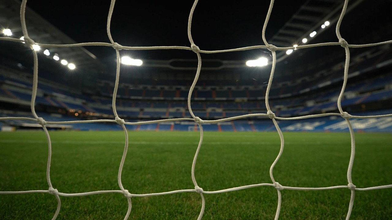 Informe Plus+. Ronaldo al Madrid. Historia de un fichaje backdrop