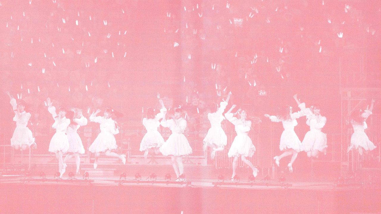 =LOVE Zenkoku Tour "Zenbu, Naisho." in Yokohama Arena backdrop