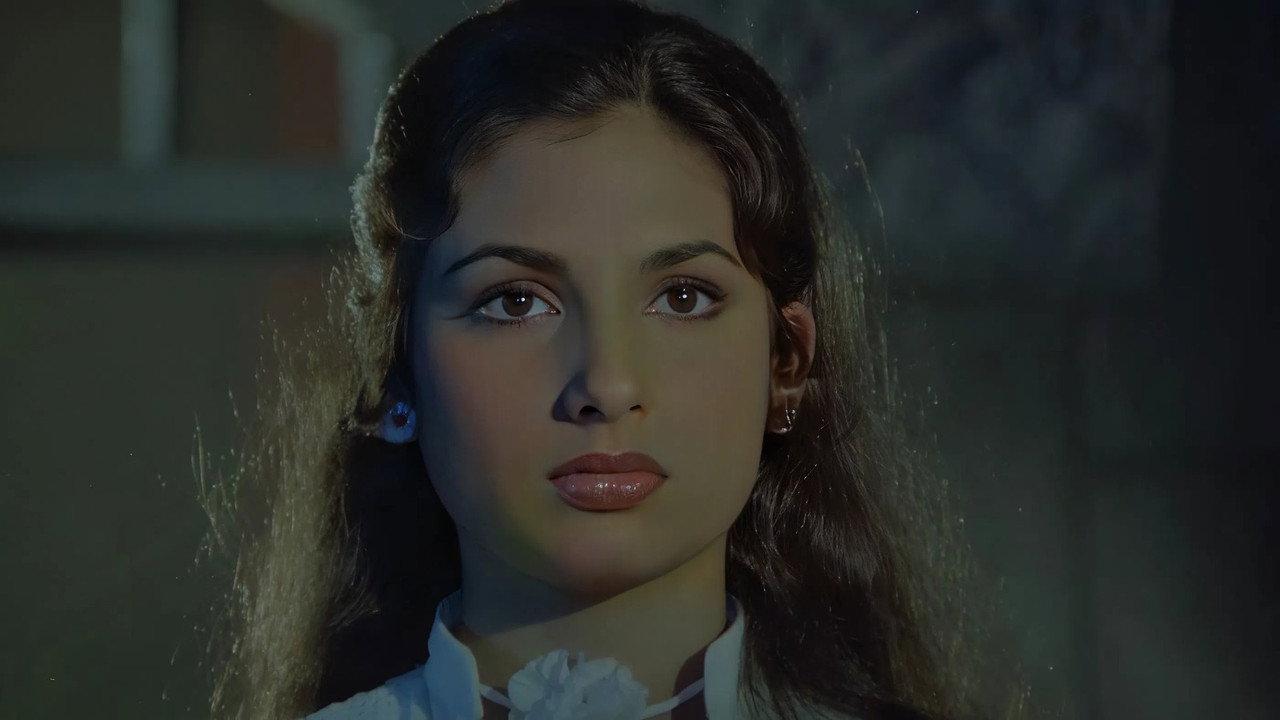 Phir Wahi Raat backdrop