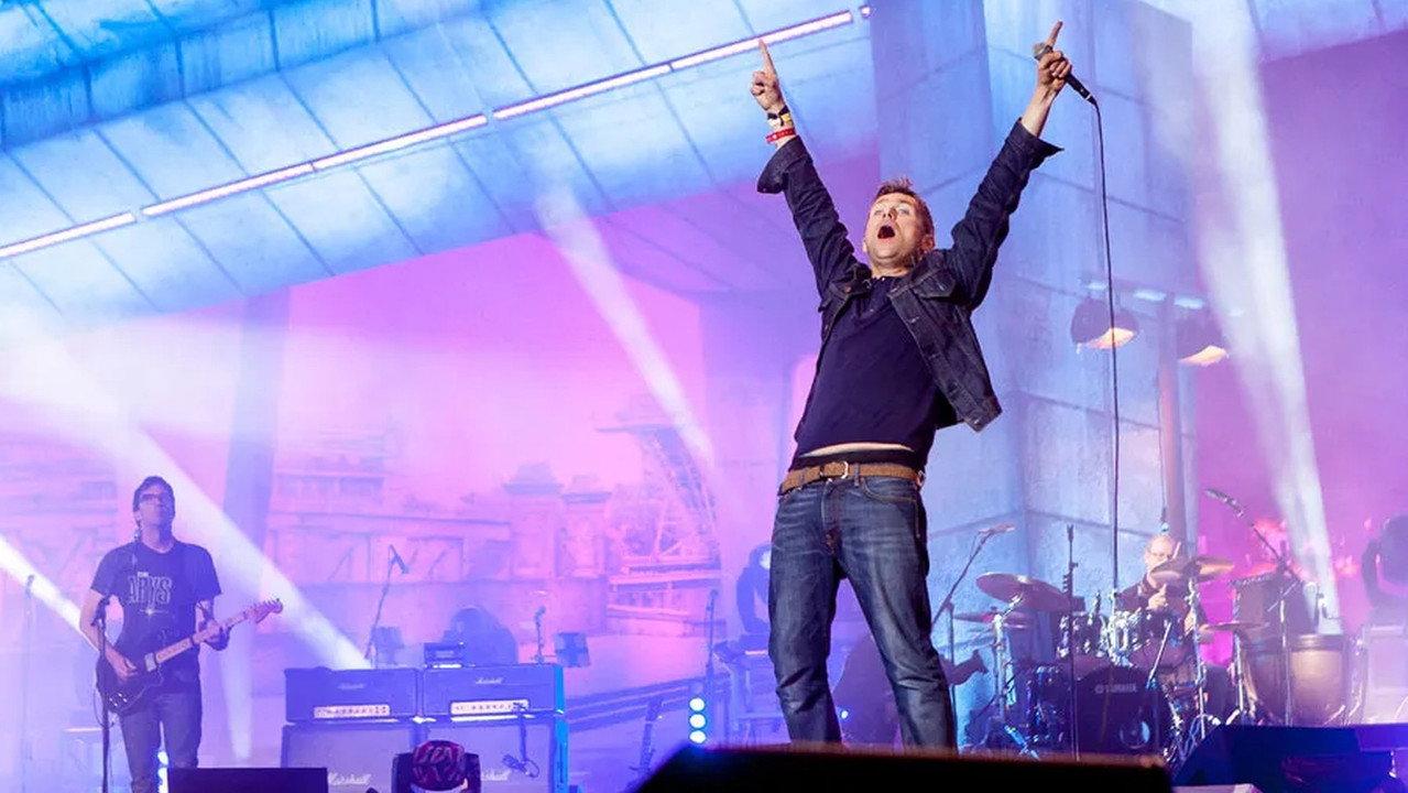 blur: Parklive backdrop
