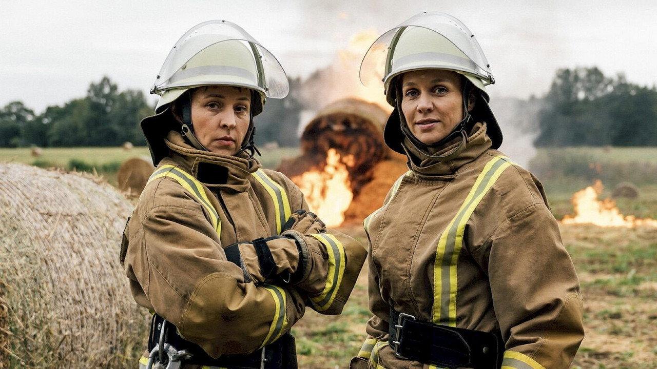 Feuerwehrfrauen backdrop