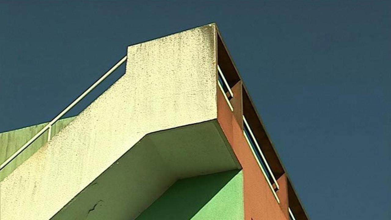 Pessac - Living in a Laboratory backdrop