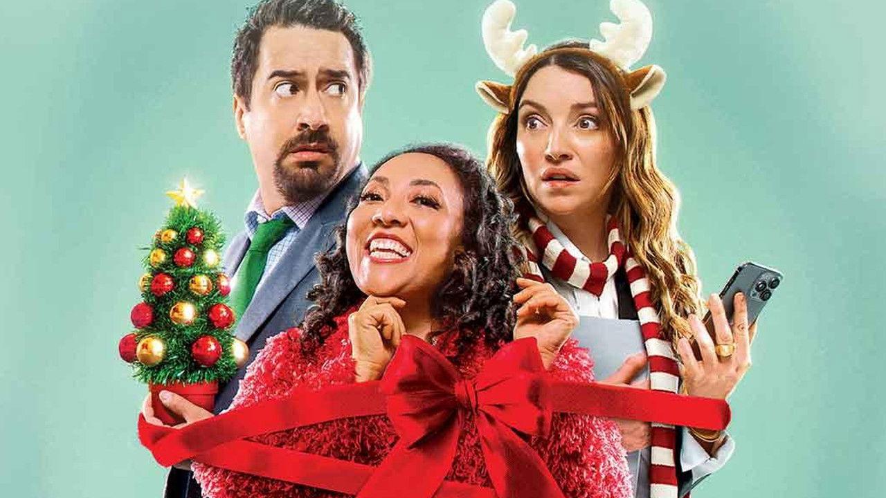 Mirreyes contra Godínez: Un Especial de Navidad backdrop