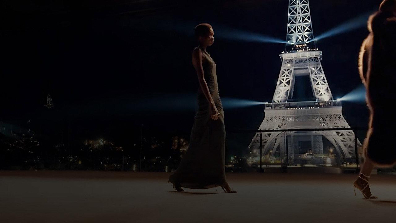Paris, Capitale de la Mode ! 50 ans de Fashion Week ! backdrop