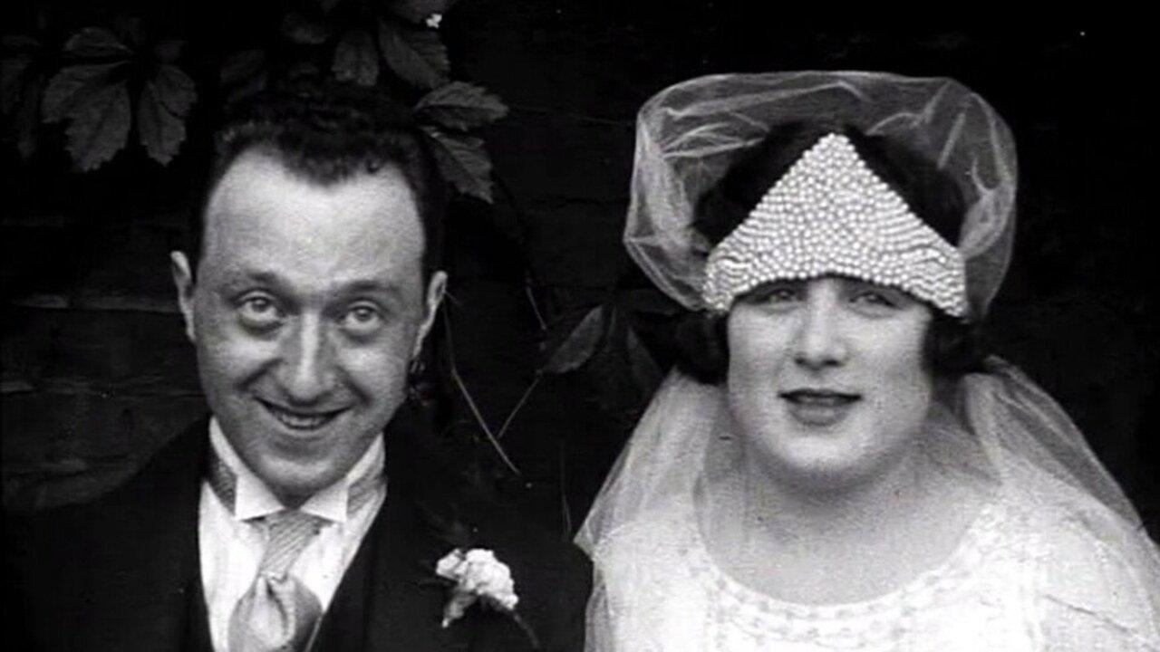 Marriage of Miss Rose Carmel and Mr. Solly Gerschcowit backdrop
