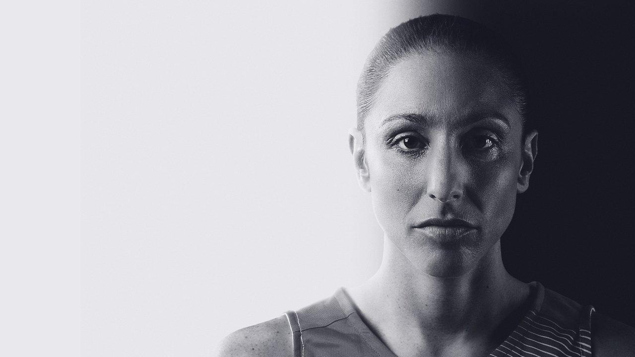 Taurasi backdrop