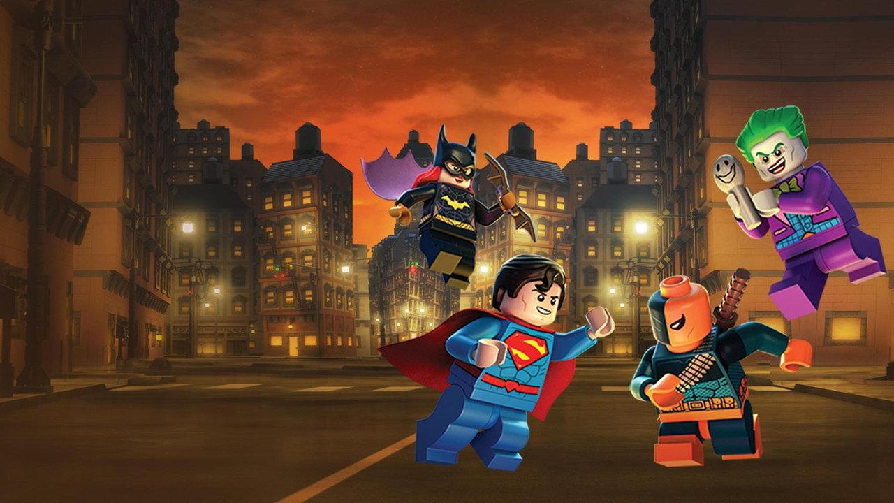 LEGO DC Comics Super Heroes: Justice League - Gotham City Breakout backdrop