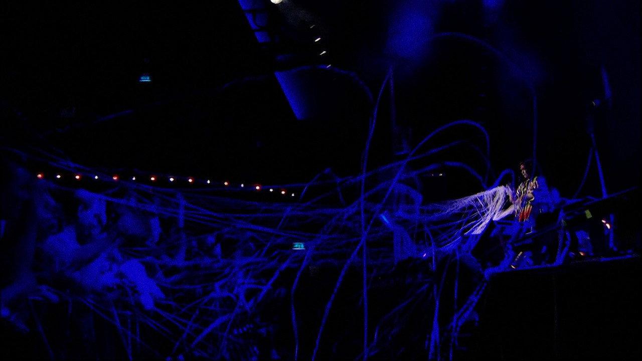 Björk: Voltaïc backdrop