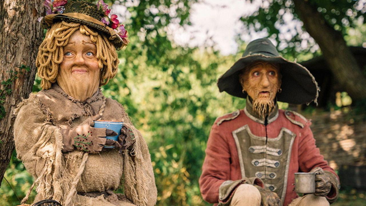 Worzel Gummidge: Twitchers backdrop