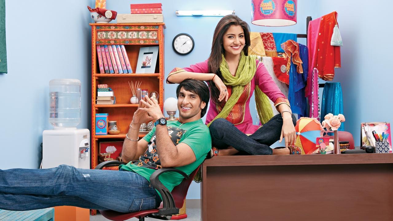 Band Baaja Baaraat backdrop