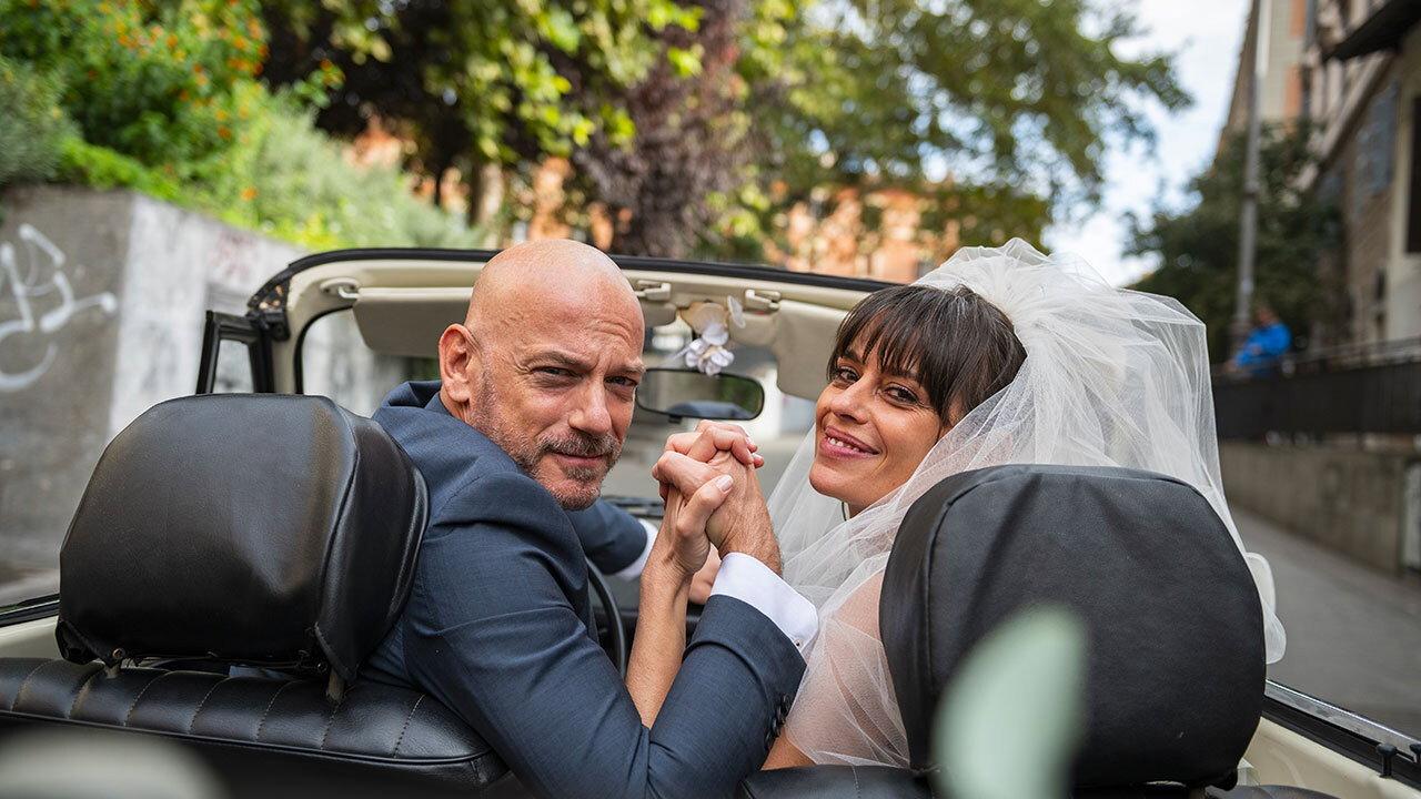 Per tutta la vita backdrop