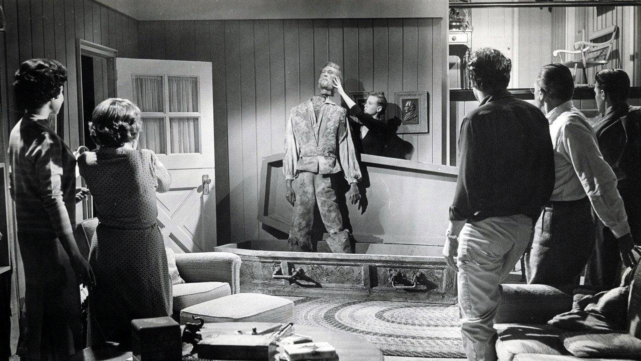 The Thing That Couldn't Die backdrop