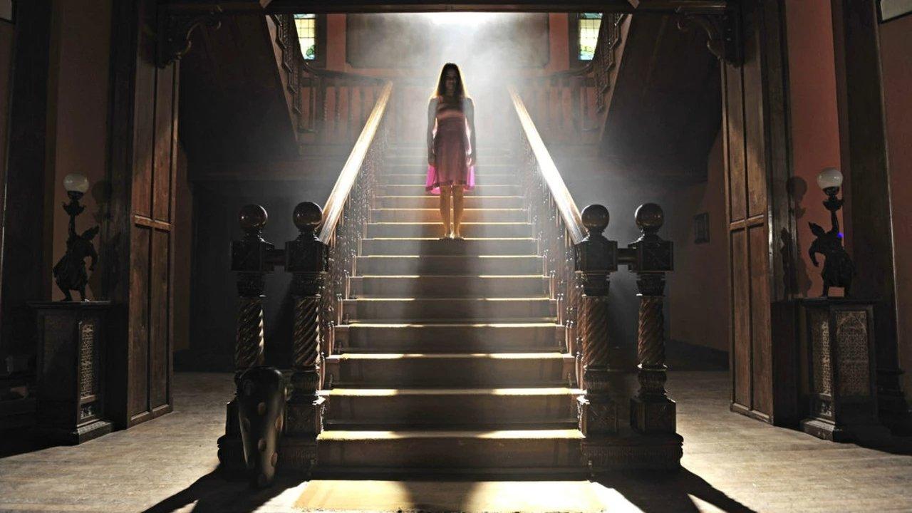 Haunted-3D backdrop