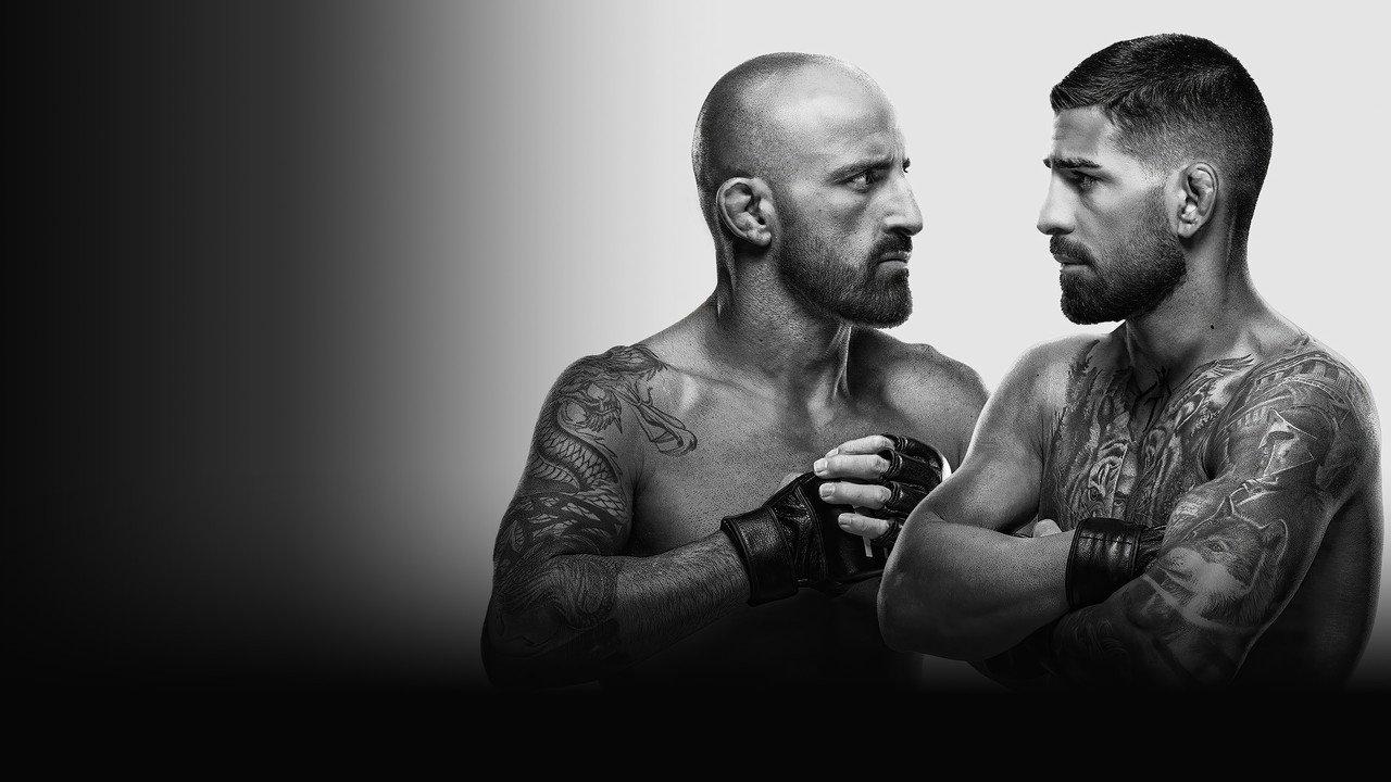 UFC 298: Volkanovski vs. Topuria backdrop
