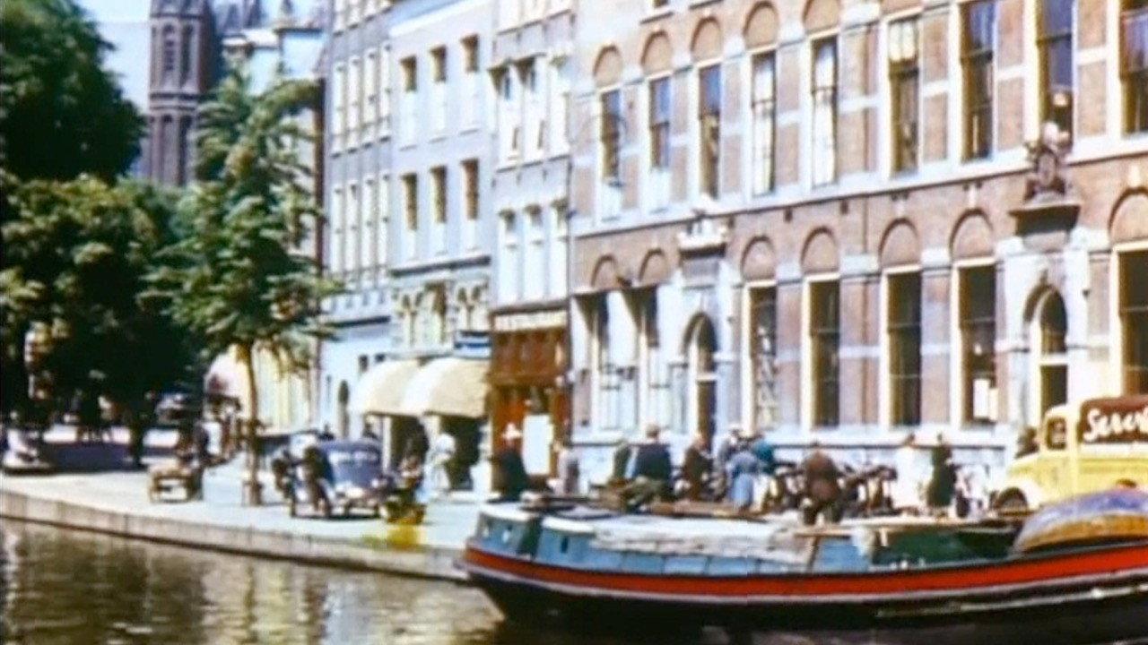 In Old Amsterdam backdrop