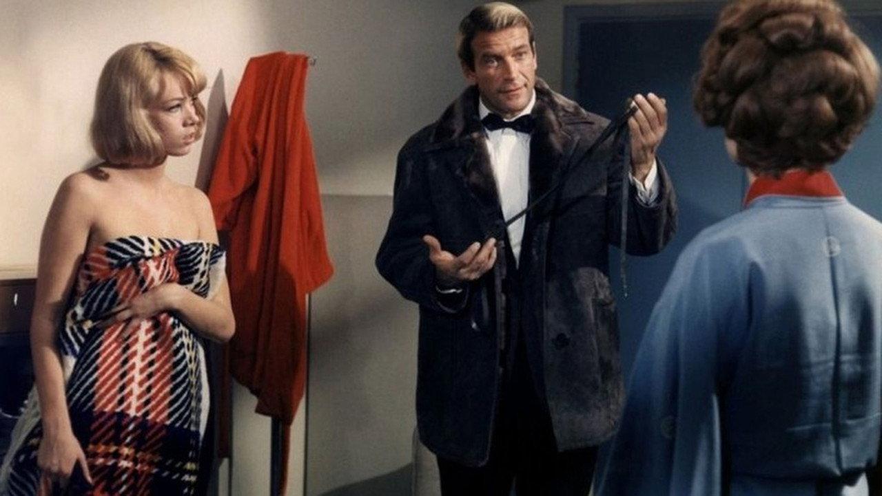 FX 18, Secret Agent backdrop