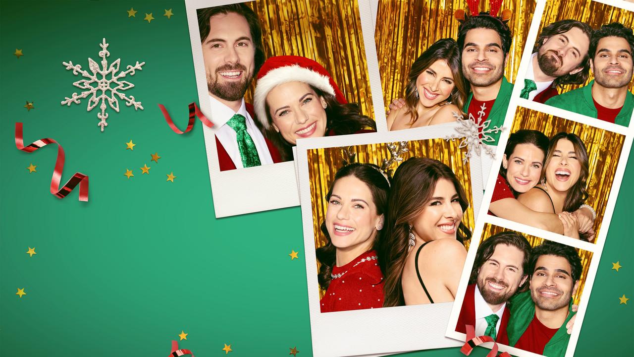 Holiday Crashers backdrop