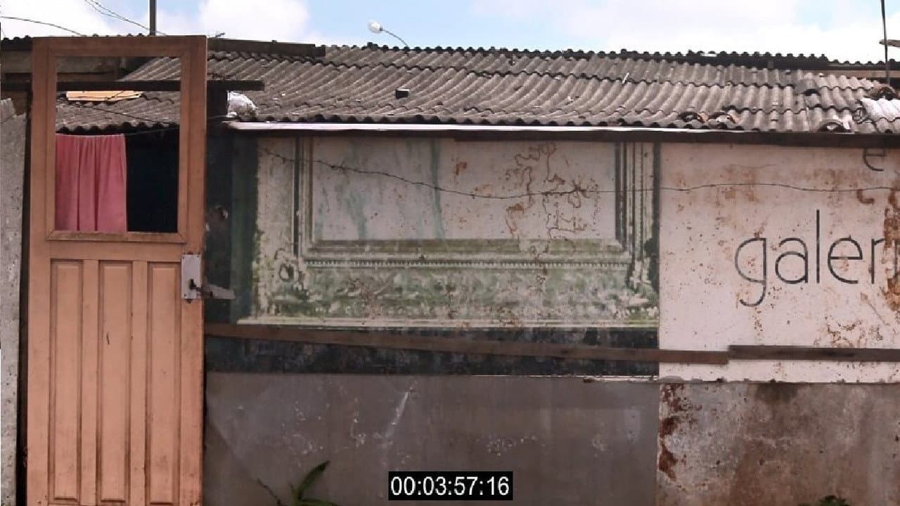 Casa com Parede backdrop