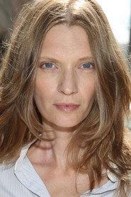 Agata Buzek profile photo
