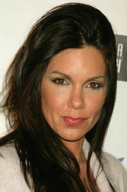 Tessie Santiago profile photo