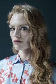 Freya Ridings profile photo