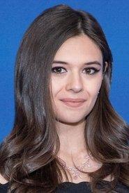 Nicole Maines profile photo