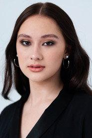 Lola Tung profile photo
