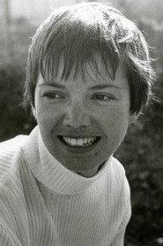 Elizabeth James profile photo