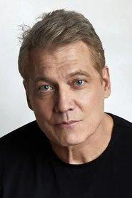 Holt McCallany profile photo