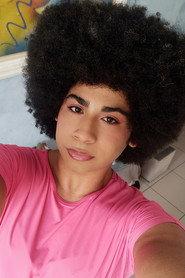 Laura Assis profile photo
