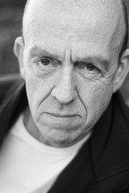 Andy de la Tour profile photo